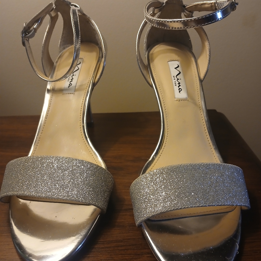 Nina silver strappy dress stilettos, Size 8